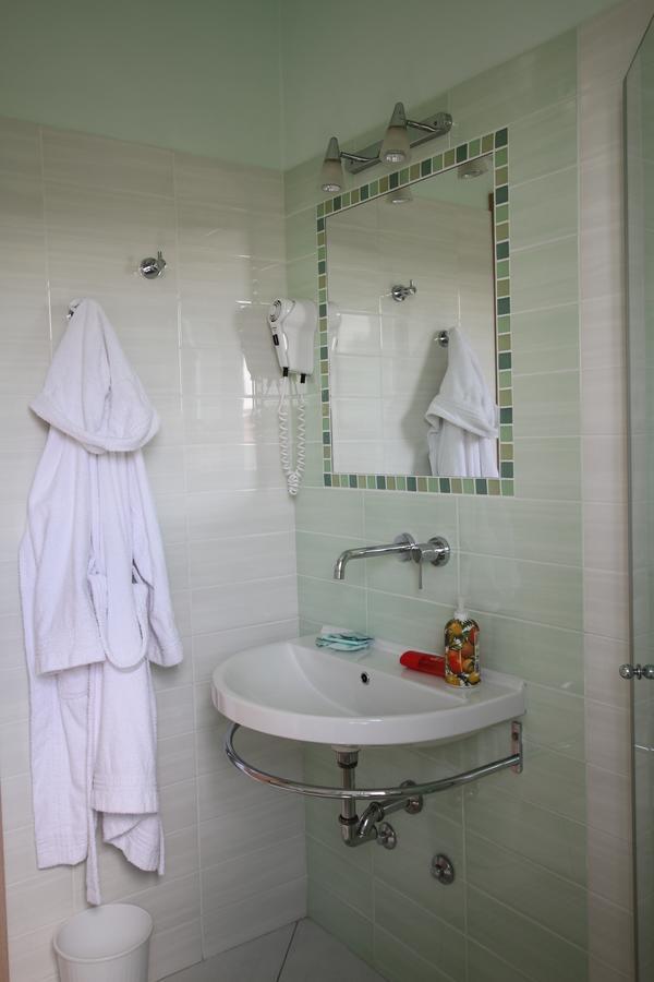 Hotel Capri Bellaria-Igea Marina Buitenkant foto