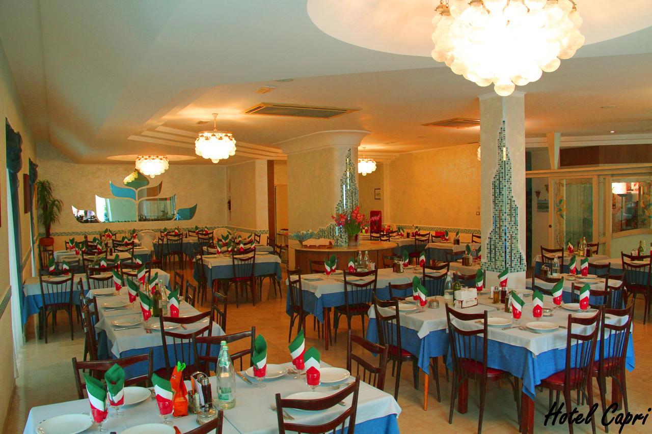 Hotel Capri Bellaria-Igea Marina Buitenkant foto
